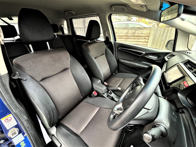 2014 Honda Fit Hybrid, LW14OGB