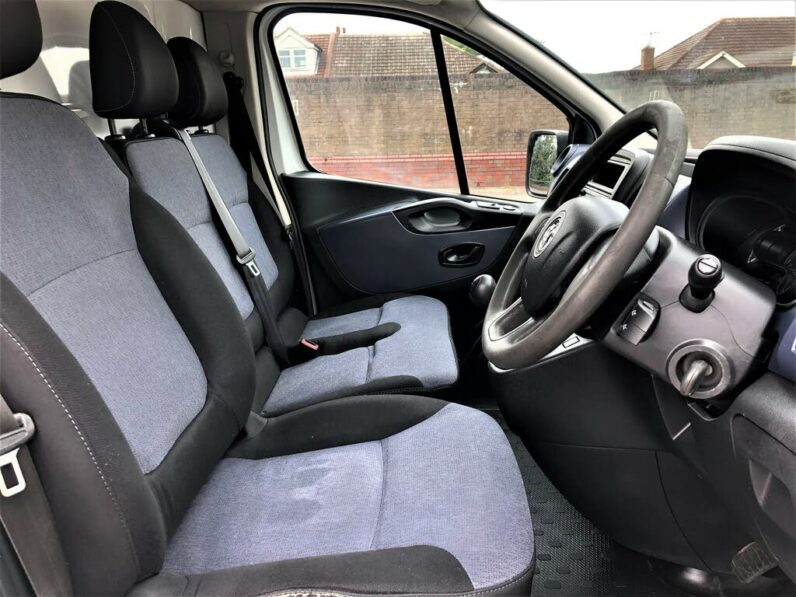 2015 Vauxhall Vivaro 1.6CDTi 2700 ecoFLEX L1H1 (120PS) BiTurbo Panel