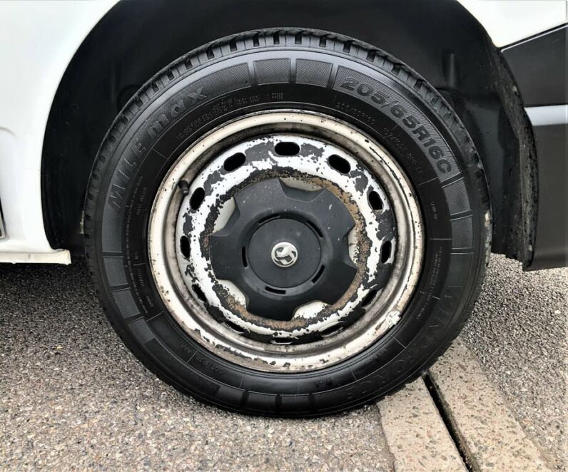 2015 Vauxhall Vivaro 1.6CDTi 2700 ecoFLEX L1H1 (120PS) BiTurbo Panel