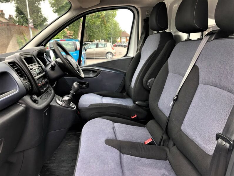 2015 Vauxhall Vivaro 1.6CDTi 2700 ecoFLEX L1H1 (120PS) BiTurbo Panel