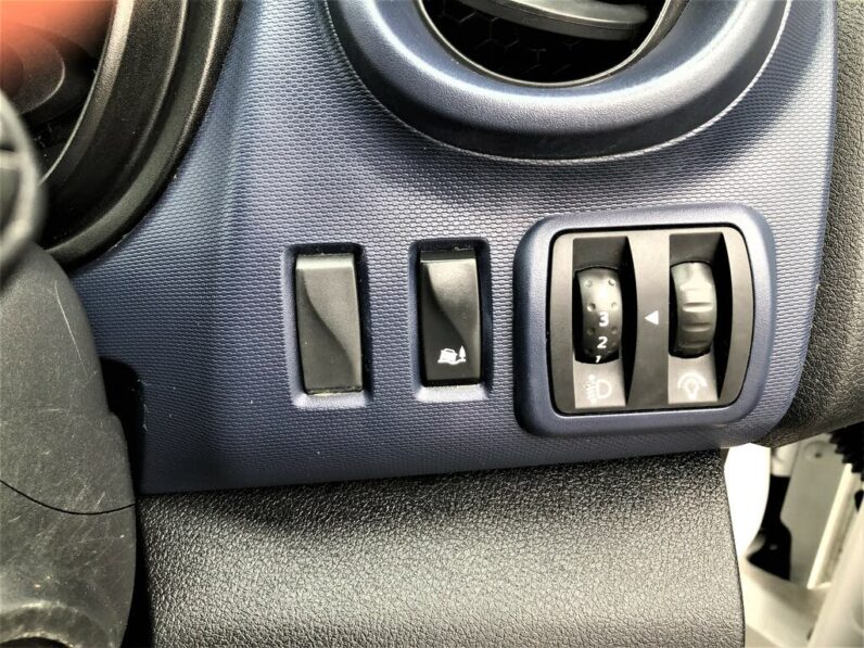 2015 Vauxhall Vivaro 1.6CDTi 2700 ecoFLEX L1H1 (120PS) BiTurbo Panel