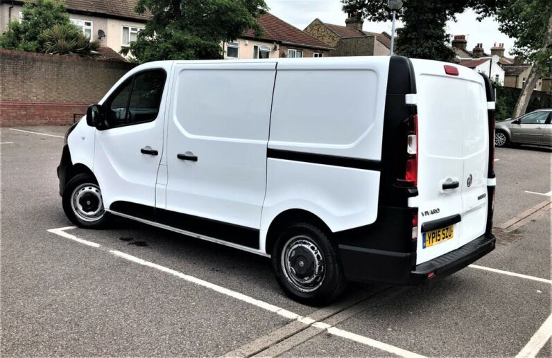 2015 Vauxhall Vivaro 1.6CDTi 2700 ecoFLEX L1H1 (120PS) BiTurbo Panel
