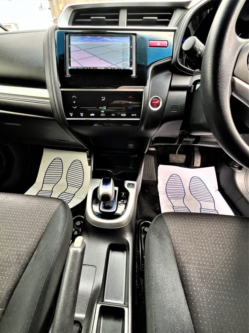 2014 Honda Fit Hybrid, LW14OGB