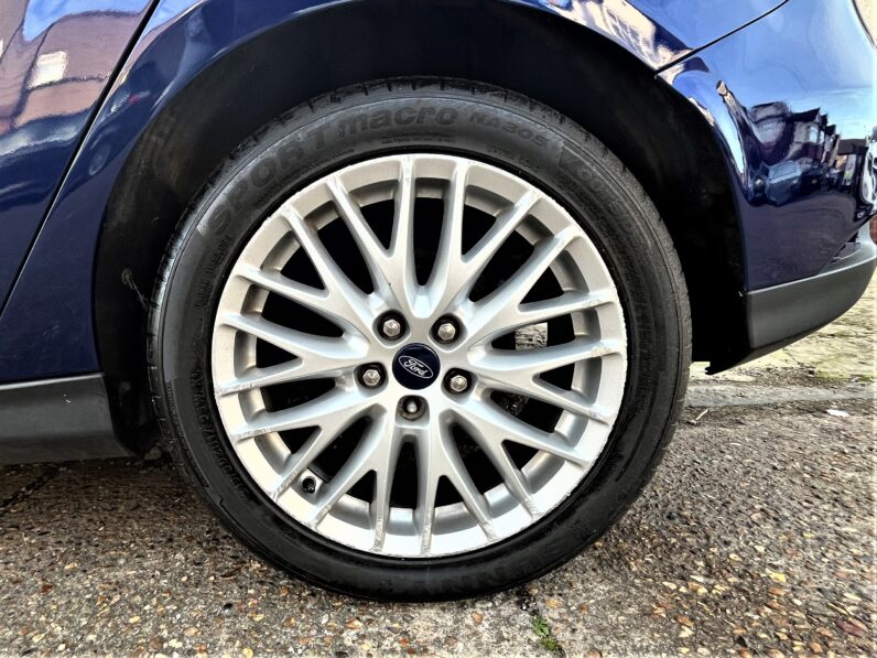 2017 Ford Focus 1.0T Zetec (125ps) Hatchback Auto