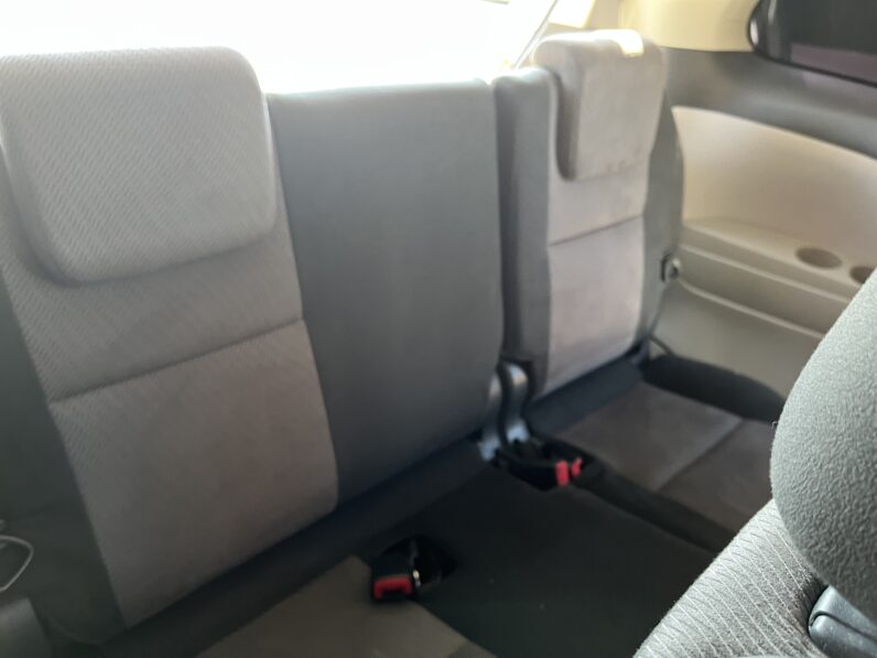 Toyota Estima 2006 White, 7 Seater, BC06OGL