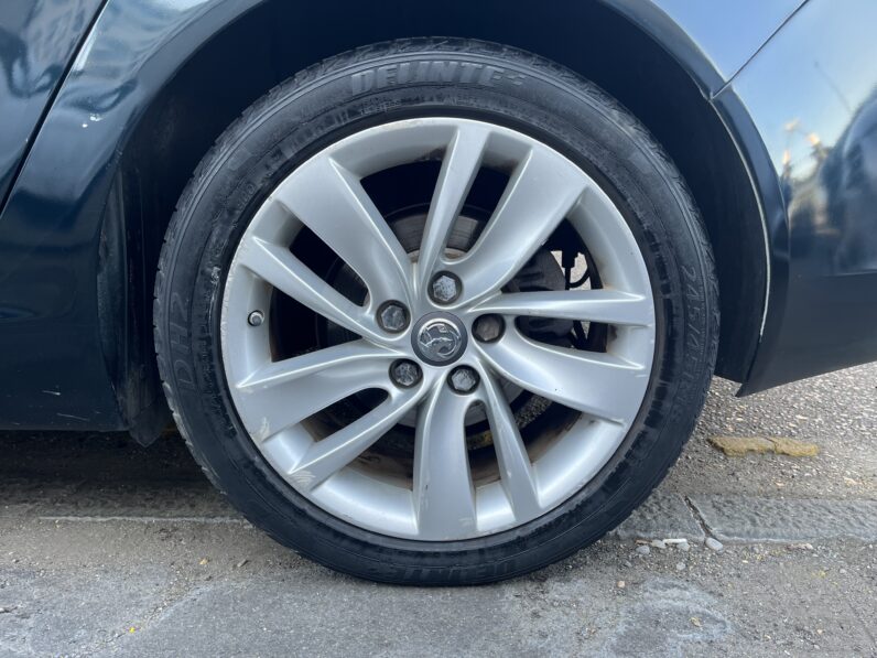 Vauxhall Insignia, 1.8 16V, SRi, Euro 5, 5dr, DL14VTN