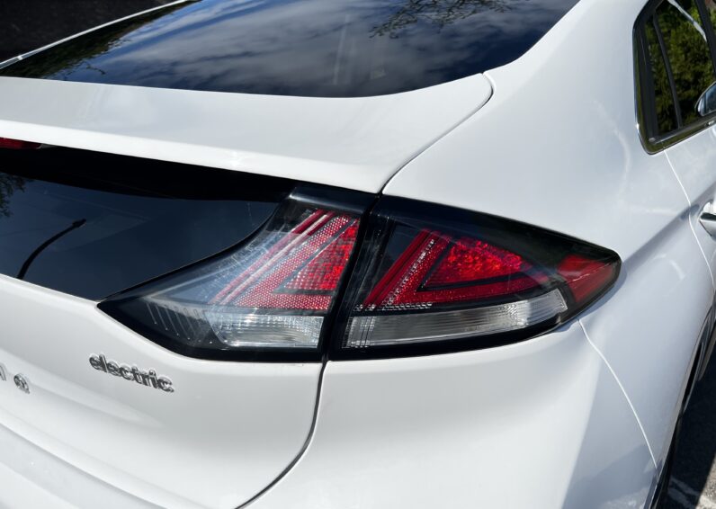 2021 Hyundai IONIQ E Premium Electric, LF71RXP