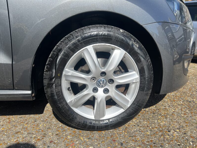 2013 Volkswagen Polo MATCH EDITION 5-Door, AY63HBA