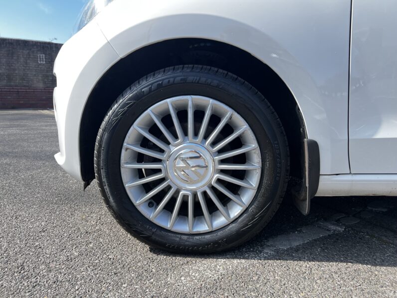 2016 Volkswagen Up HIGH UP 5-Door, Automatic, FV16BHW