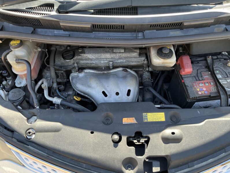 Toyota Estima 2006 White, 7 Seater, BC06OGL