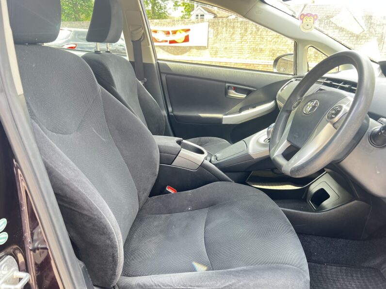 Toyota Prius Hybrid Petrol 1.5L 5 Seats, LW14GWX