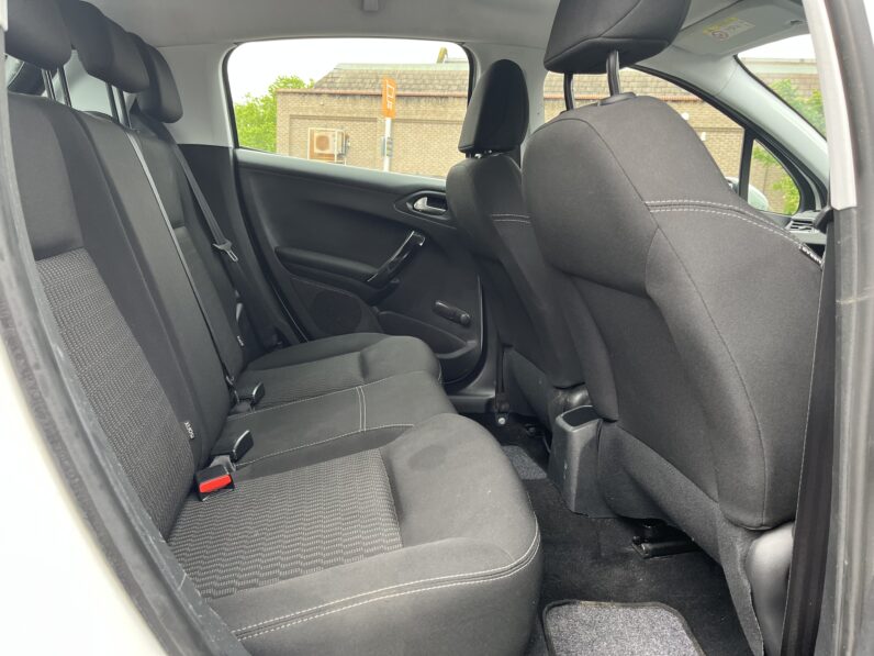 Peugeot 208 1.0 PureTech Active Euro 6 5dr, EX16BCV