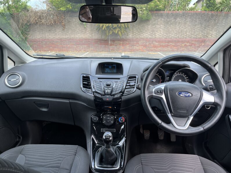 Ford Fiesta 1.0 Zetec Euro 5 (s/s) 5dr