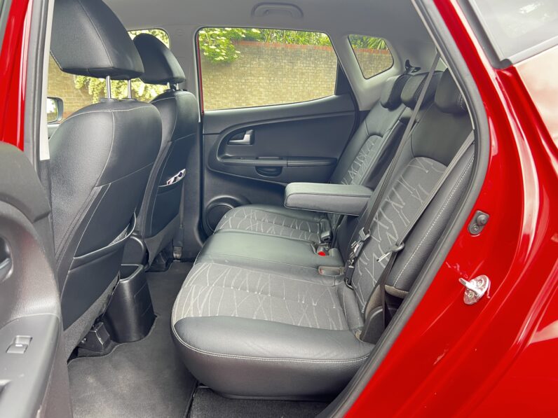 Kia Venga, 1.6, Automatic, Euro 6, 5dr, GD66YOV