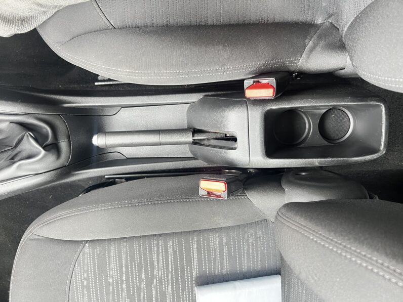 Peugeot 208 2013 White GU13YXJ ACCESS 3-Door Petrol 1.0 L Hatchback