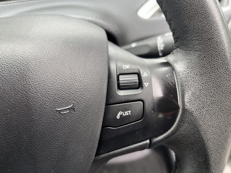 Peugeot 208 1.0 PureTech Active Euro 6 5dr, EX16BCV