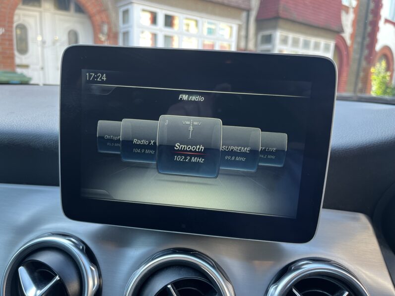 Mercedes-Benz GLA 2.1 GLA200d AMG Line Euro 6 (s/s) 5dr