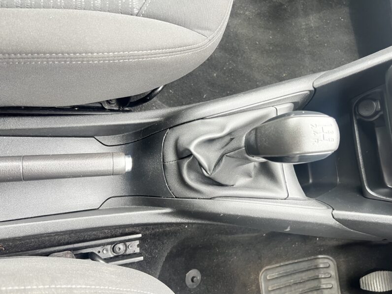 Peugeot 208 2013 White GU13YXJ ACCESS 3-Door Petrol 1.0 L Hatchback