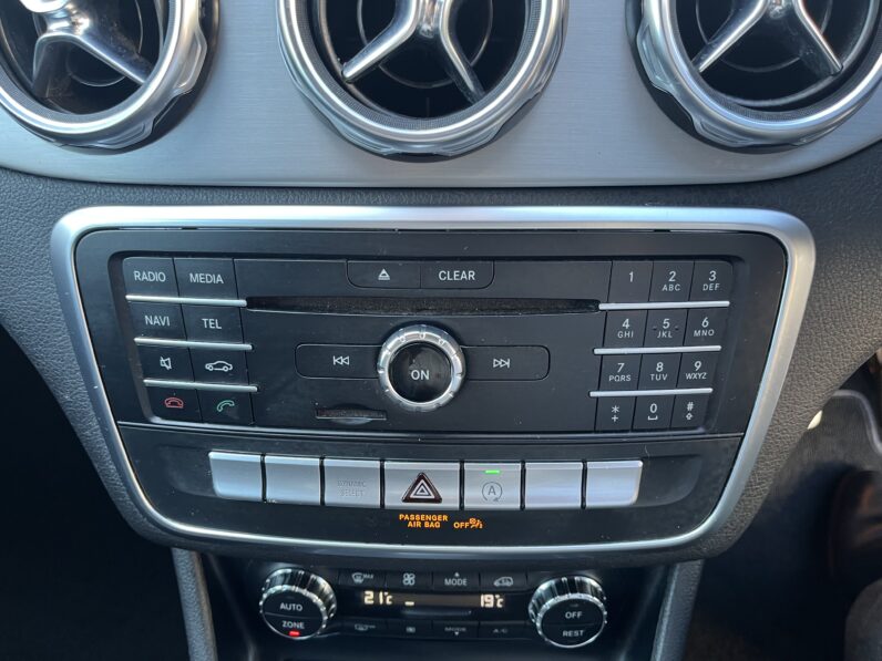 Mercedes-Benz GLA 2.1 GLA200d AMG Line Euro 6 (s/s) 5dr