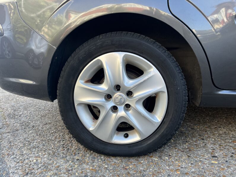 Vauxhall Zafira 2011 Grey DU60LLN EXCLUSIV 5-Door Mpv 1.6