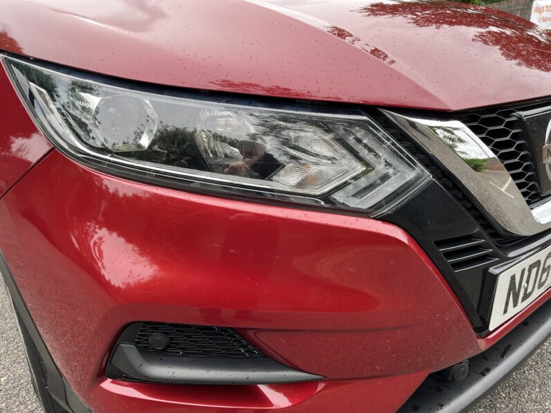 Nissan Qashqai 1.2 DIG-T Visia Euro 6 (s/s) 5dr, ND67AYL