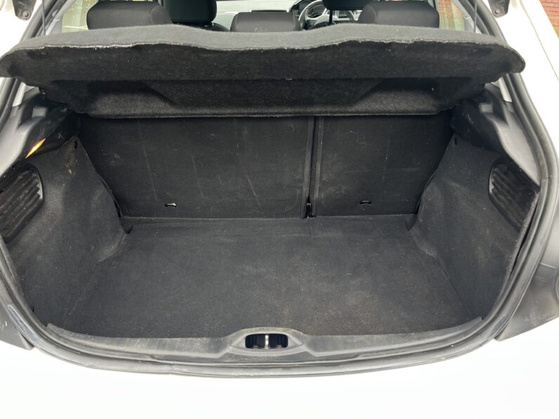 Peugeot 208 1.0 PureTech Active Euro 6 5dr, EX16BCV