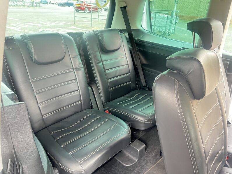 Volkswagen Sharan 2017 Silver WN67CRX SE NAV TDI BLUEMOTION TECHNOLOGY DSG 5-Door Mpv