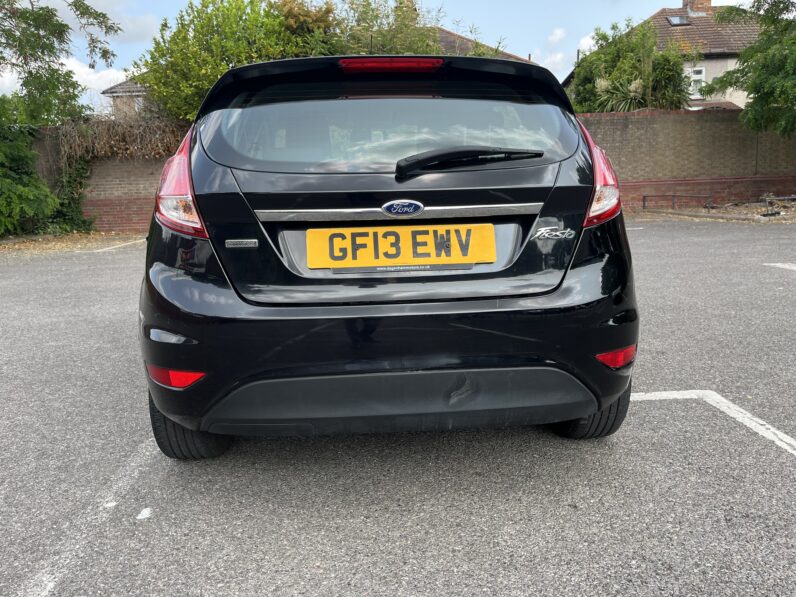 Ford Fiesta 1.0 Zetec Euro 5 (s/s) 5dr