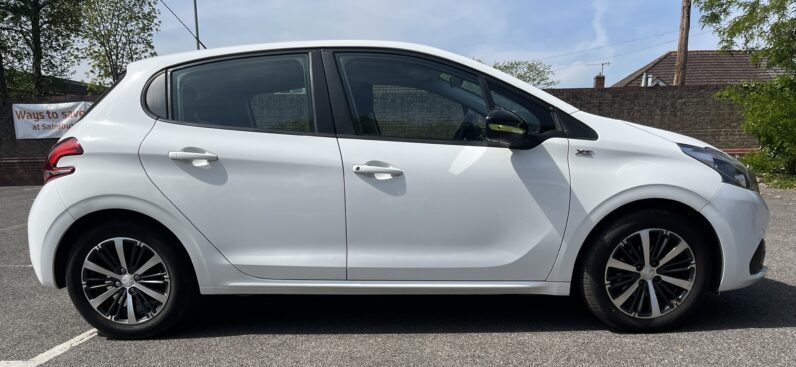 2016 Peugeot 208 1.2 PureTech XS Lime 5d, GD16URG