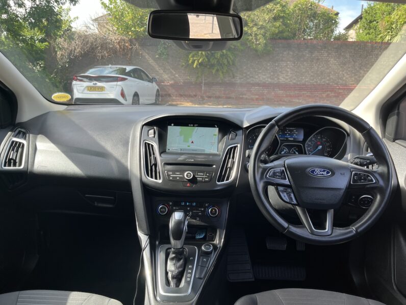 Ford Focus 1.0T EcoBoost Titanium Auto Euro 6 (s/s) 5dr