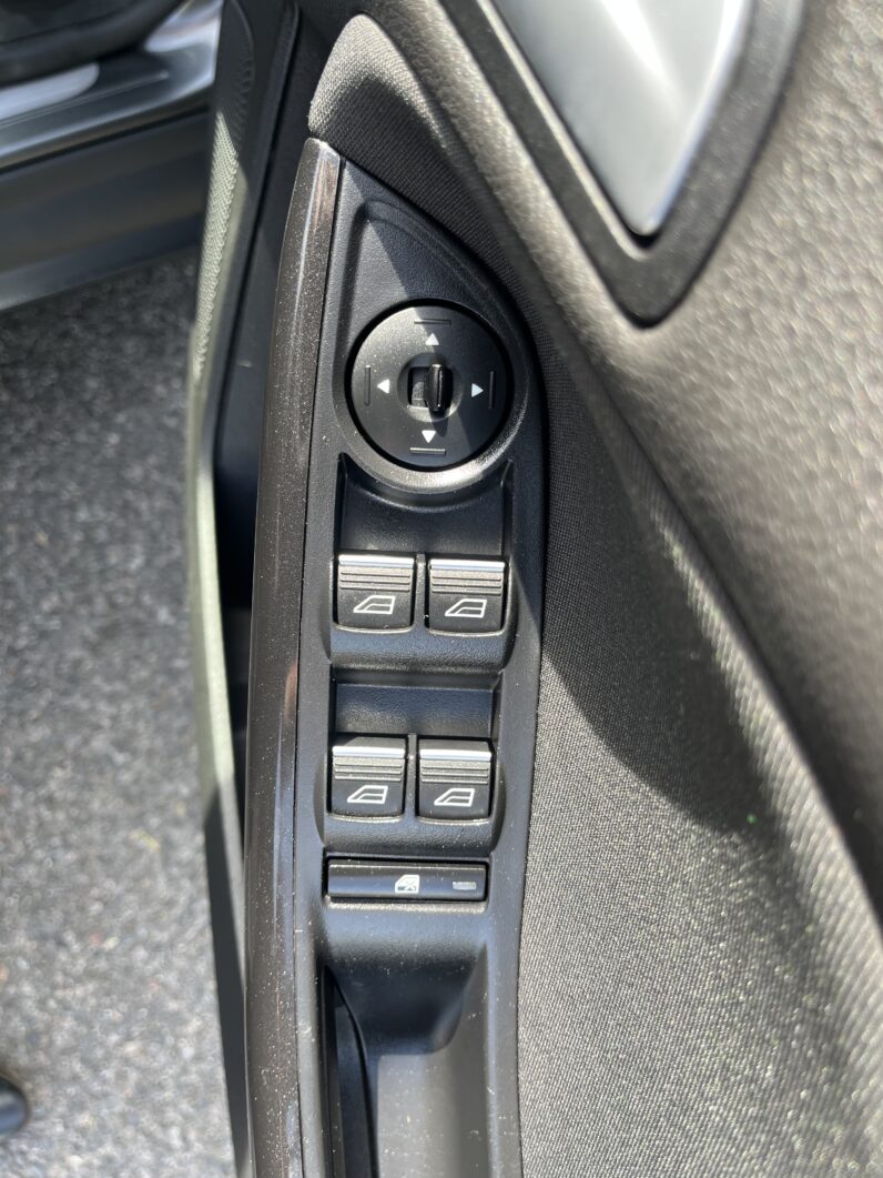 Ford Focus 1.0T EcoBoost Titanium Auto Euro 6 (s/s) 5dr