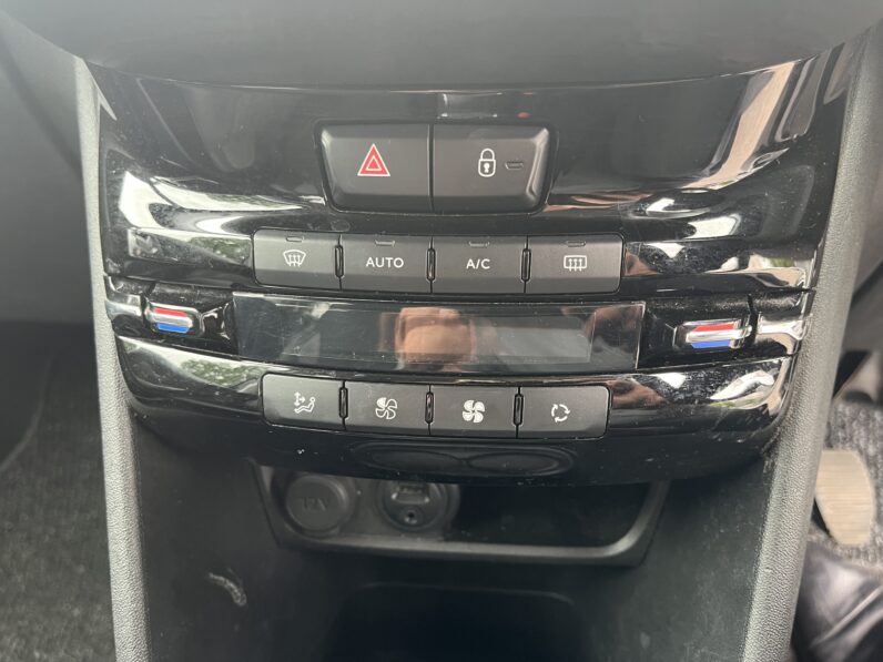 Peugeot 2008 1.2 PureTech Allure Euro 6 (s/s) 5dr