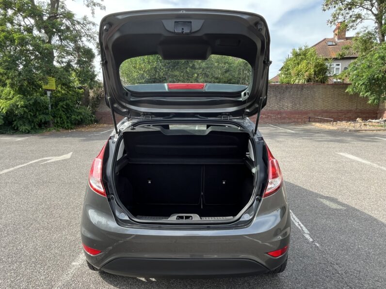 Ford Fiesta 1.25 Zetec Euro 6 5dr