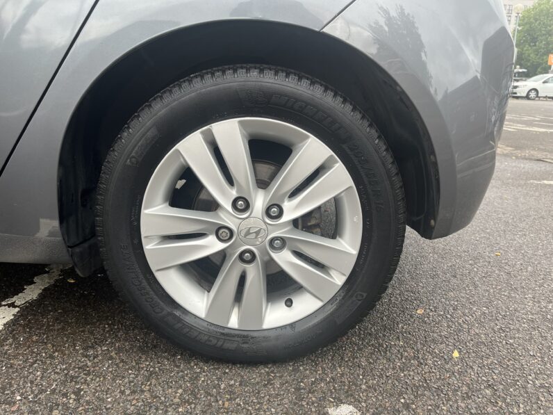 Hyundai ix20 1.6 Active Auto Euro 5 5dr