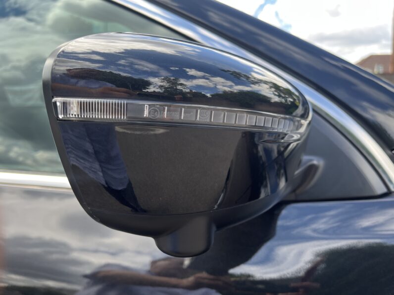 Nissan Qashqai 1.2 DIG-T Tekna Euro 6 (s/s) 5dr BJ68VYF