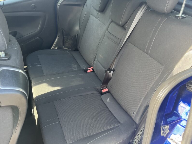 Ford B-Max 1.6 Titanium Powershift Euro 5 5dr, LG15ENP