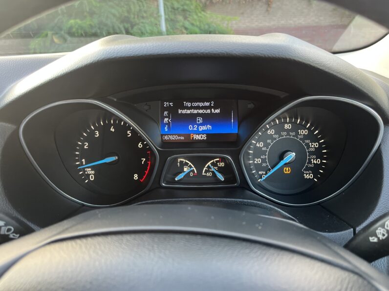 Ford Focus 1.6 Zetec Powershift Euro 6 5dr GX65VAM