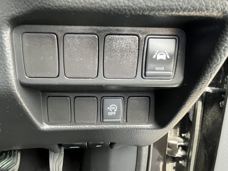 Nissan Qashqai 1.2 DIG-T Tekna Euro 6 (s/s) 5dr BJ68VYF