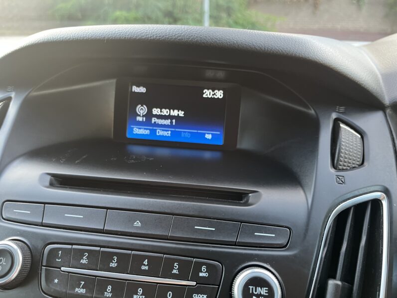 Ford Focus 1.6 Zetec Powershift Euro 6 5dr GX65VAM