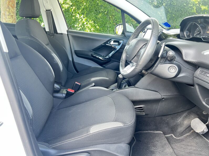 Peugeot 208 1.2 PureTech Active ETG Euro 6 (s/s) 5dr