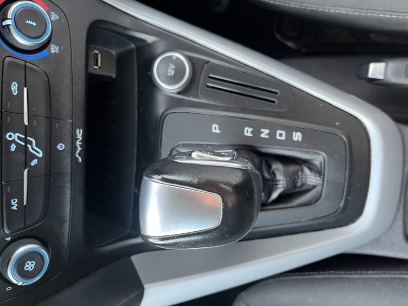 Ford Focus 1.6 Zetec Powershift Euro 6 5dr GX65VAM