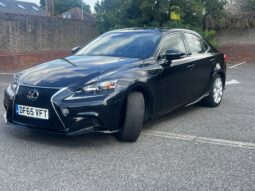 Lexus IS 2.5 300h Advance E-CVT Euro 6 (s/s) 4dr