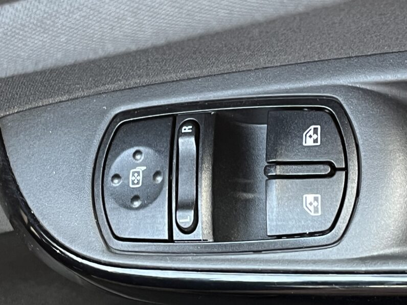 Vauxhall Corsa 1.0i Turbo ecoFLEX Limited Edition Euro 6 (s/s) 3dr Y10LRD