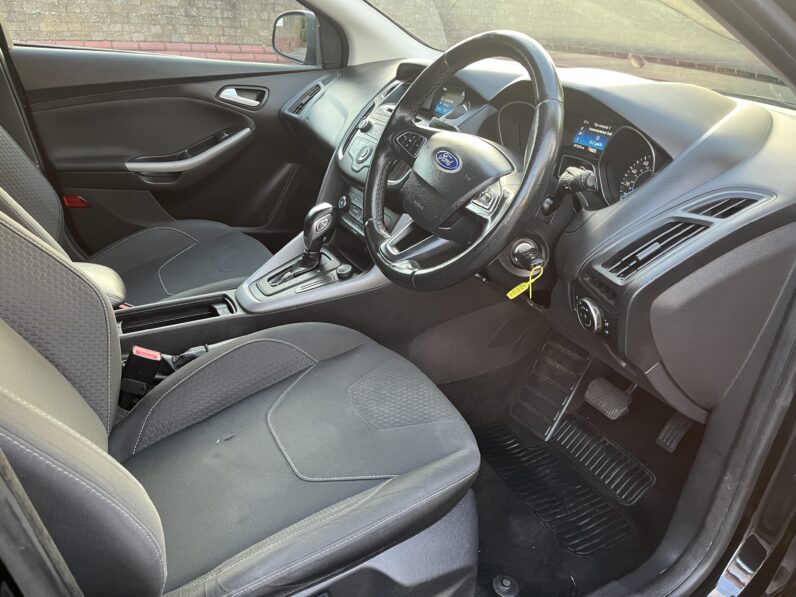 Ford Focus 1.6 Zetec Powershift Euro 6 5dr GX65VAM