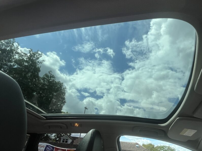 Nissan Qashqai 1.2 DIG-T Tekna Euro 6 (s/s) 5dr BJ68VYF