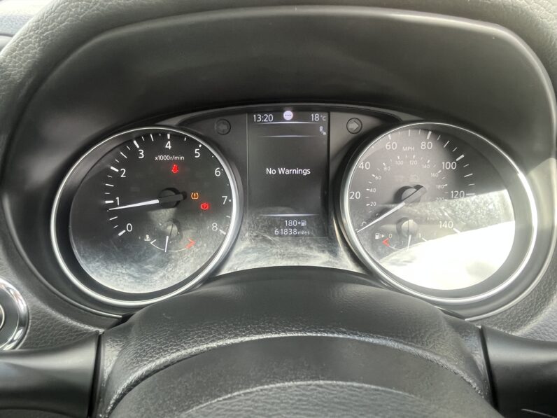 Nissan Qashqai 1.2 DIG-T Tekna Euro 6 (s/s) 5dr BJ68VYF