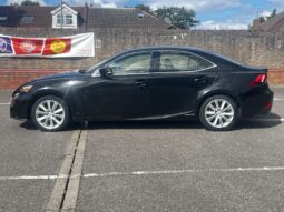 Lexus IS 2.5 300h Advance E-CVT Euro 6 (s/s) 4dr
