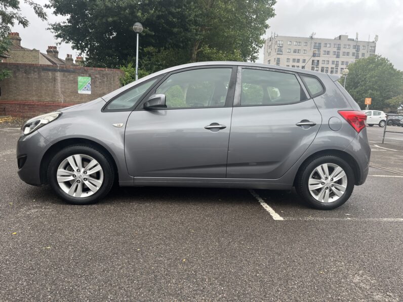 Hyundai ix20 1.6 Active Auto Euro 5 5dr