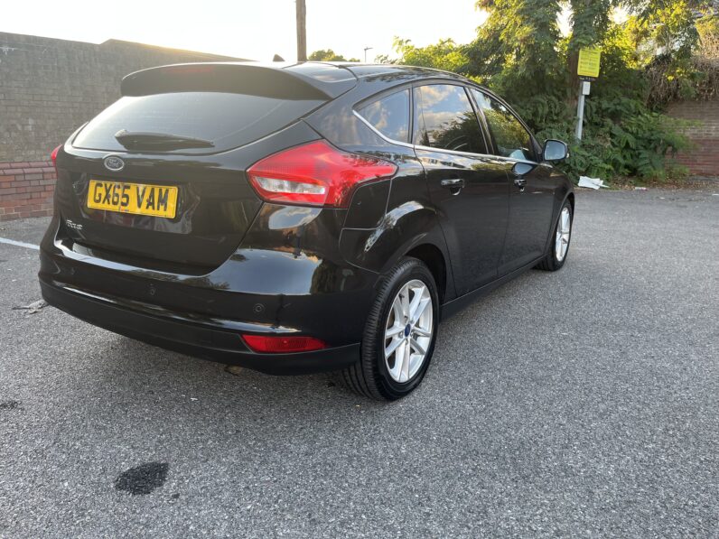 Ford Focus 1.6 Zetec Powershift Euro 6 5dr GX65VAM