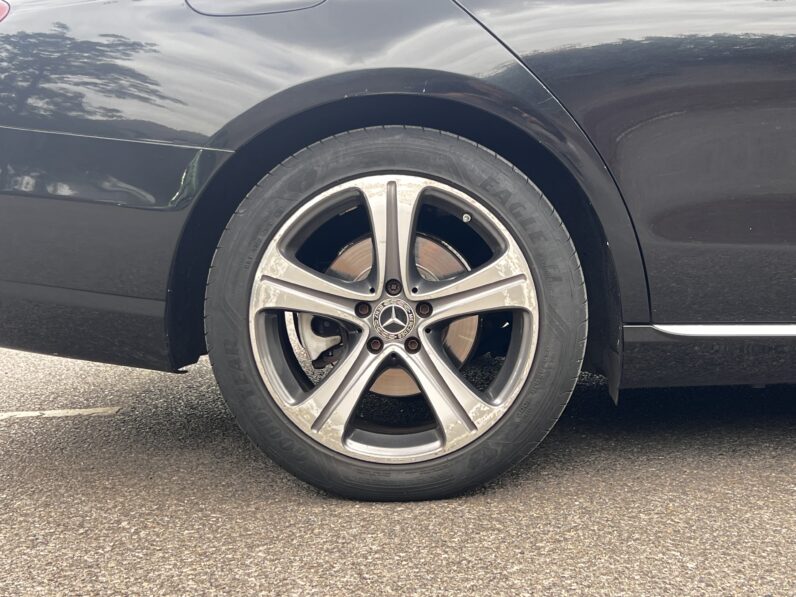 Mercedes-Benz E Class 2.0 E220d SE G-Tronic+ Euro 6 (s/s) 4dr KP67FNU